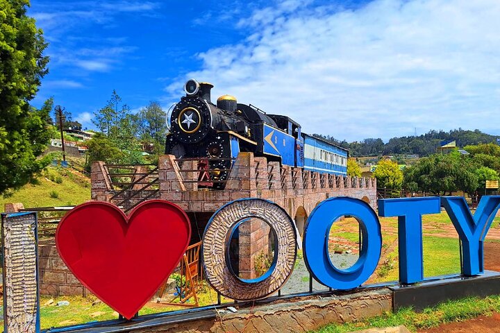 Ooty Toy Train 1 0OMytNsI5tlxIIJ2